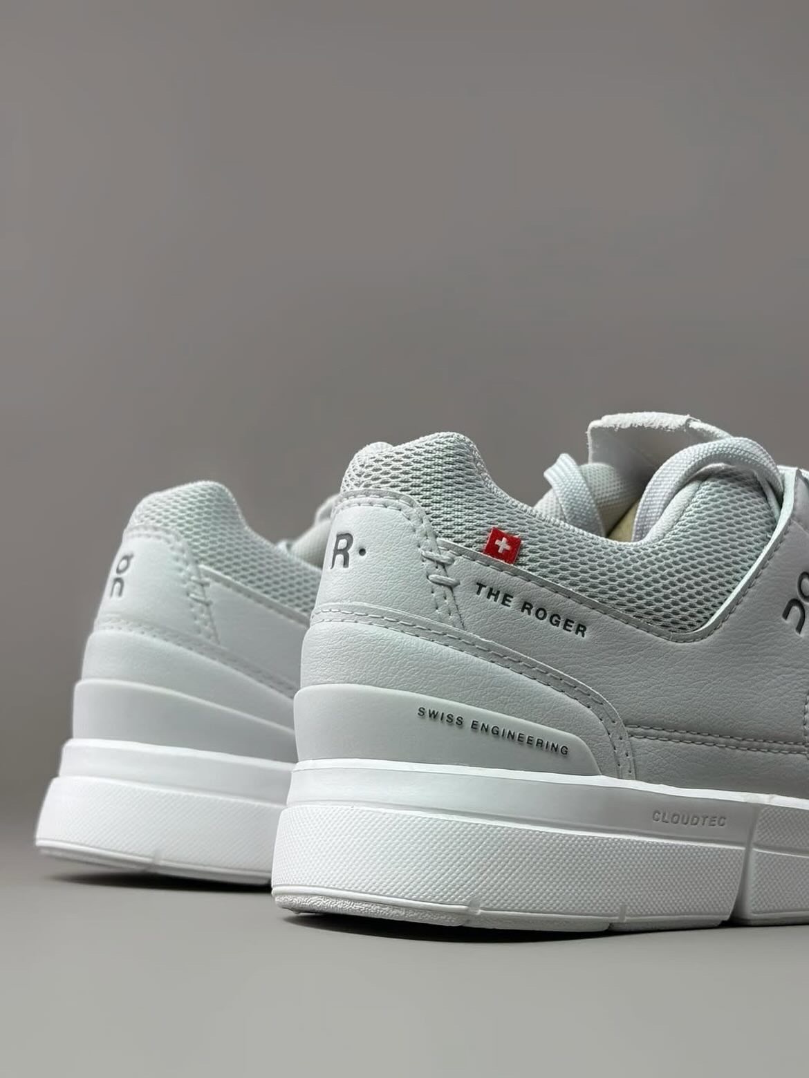 کتانی پیاده روی آنرانینگ مدل راجر کلود هاوس اورجینال 48.99406